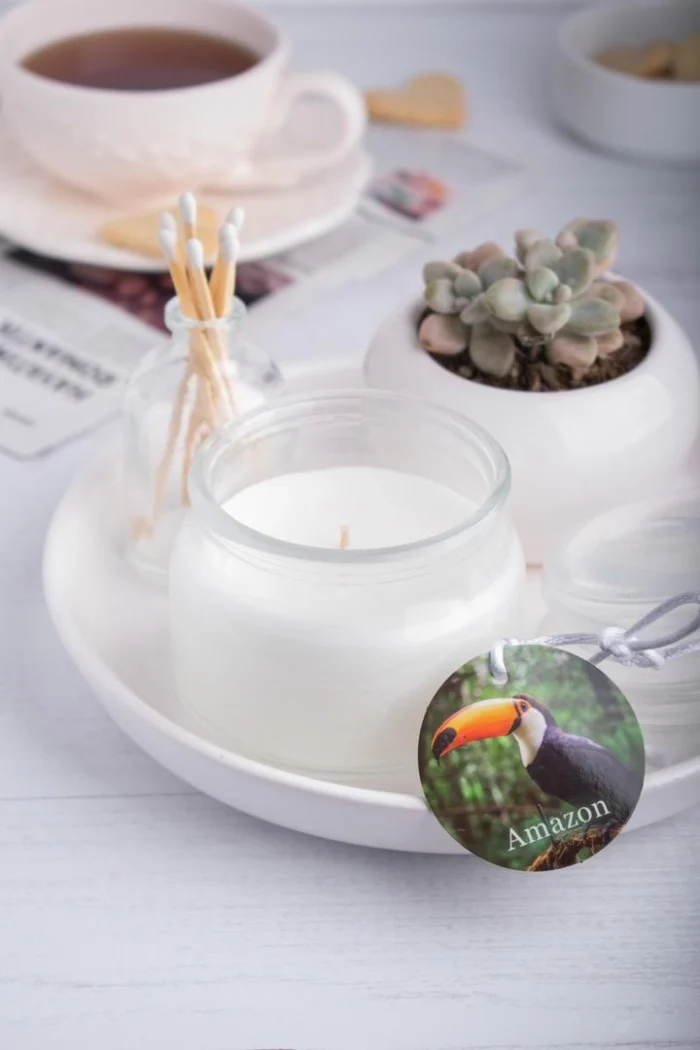 خرید شمع جار کوچک با بوی نارگیل از برند شمع ایمپریال