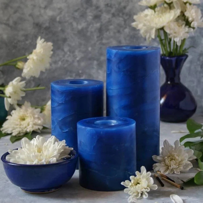 خرید شمع استوانه ای مرمریت رنگ آبی کاربنی از برند شمع ایمپریال